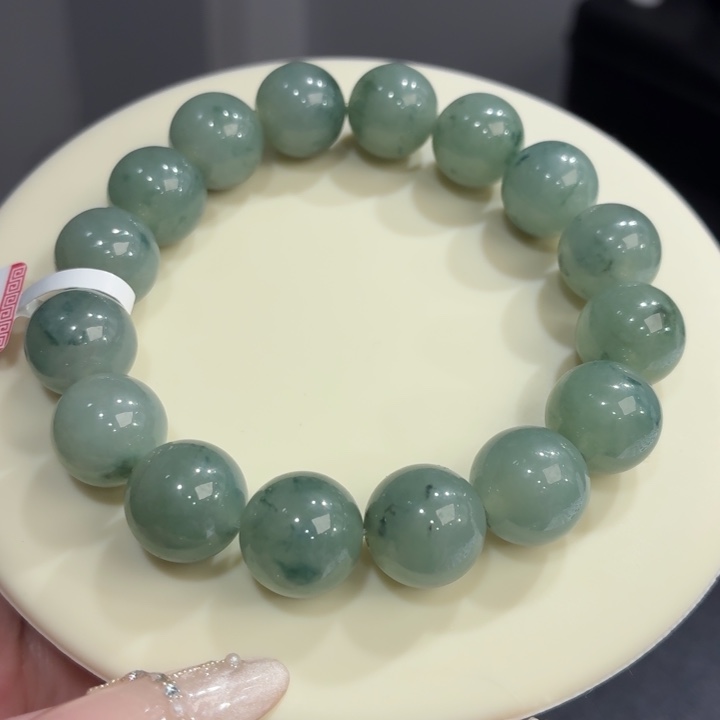 未镶嵌手链翡翠冰胶绿底飘花卡13.5