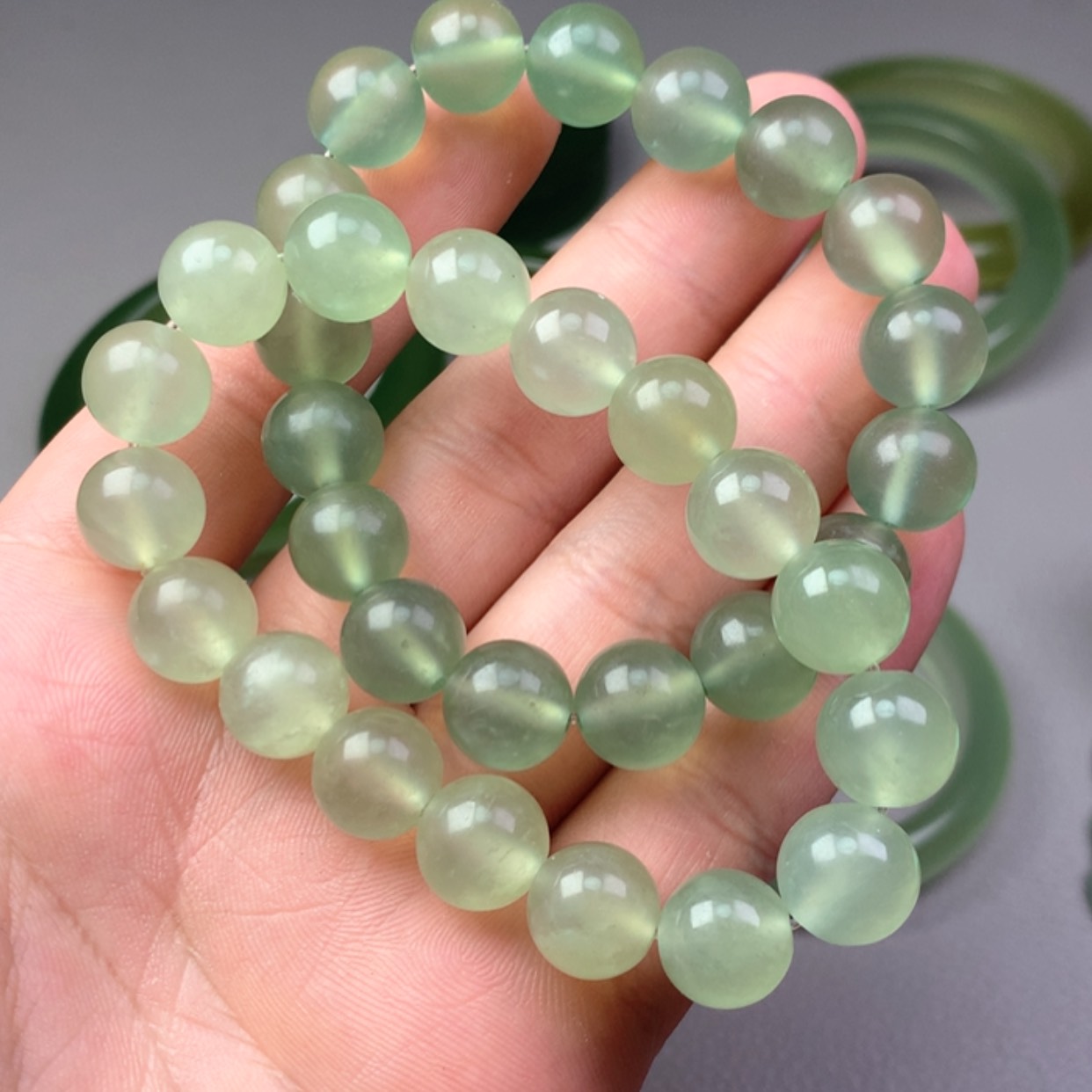 【闪购商品】未镶嵌蛇纹石玉岫玉