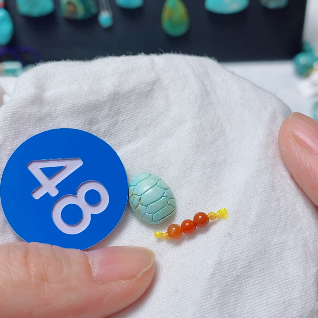 南红玛瑙未镶嵌珠宝奇石