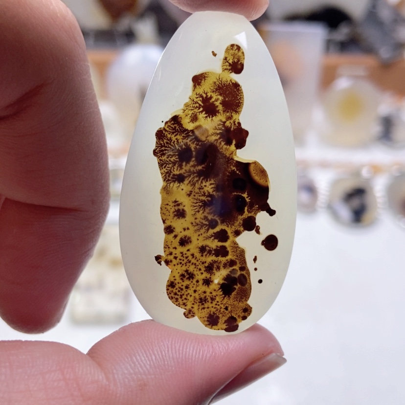 【闪购商品】玛瑙/玉髓颈饰未镶嵌事*