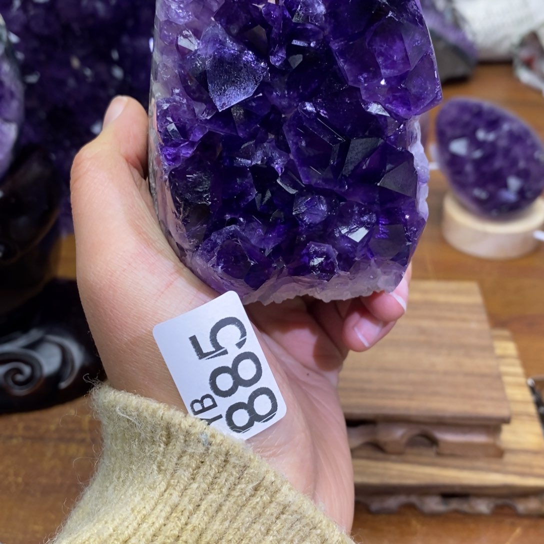 水晶大型摆件（非配饰）未镶嵌