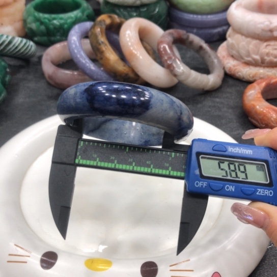 未镶嵌石英质玉珠宝半成品11