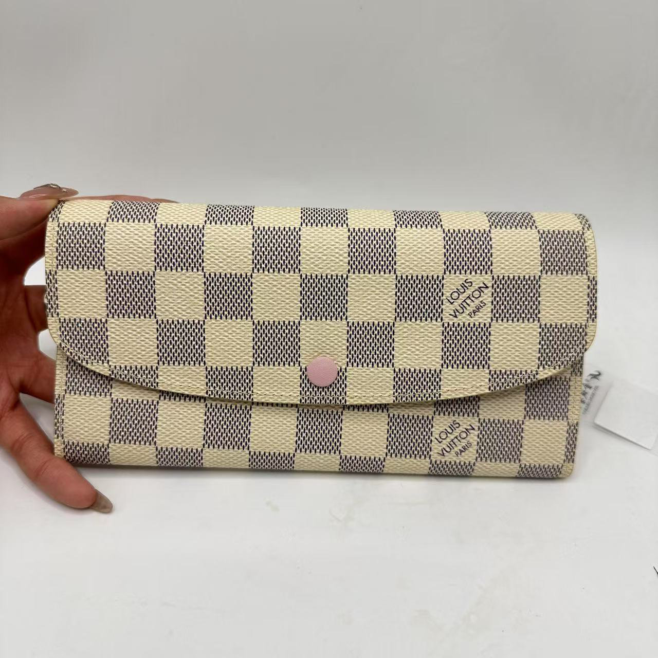 99新 LouisVuitton/路易威登 白色棋盘格钱夹钱包