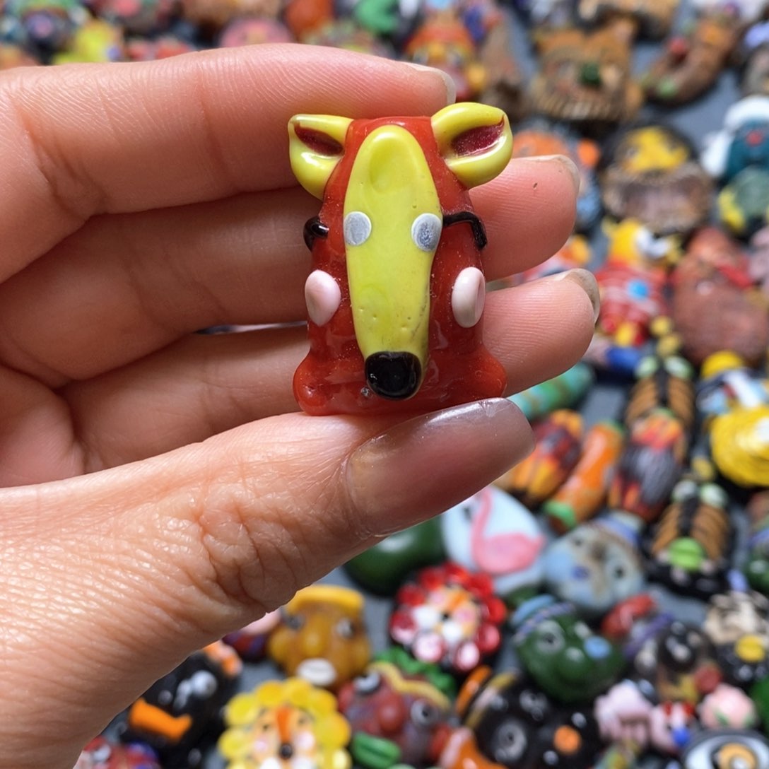 琉璃颈饰印度尼西亚狐狸