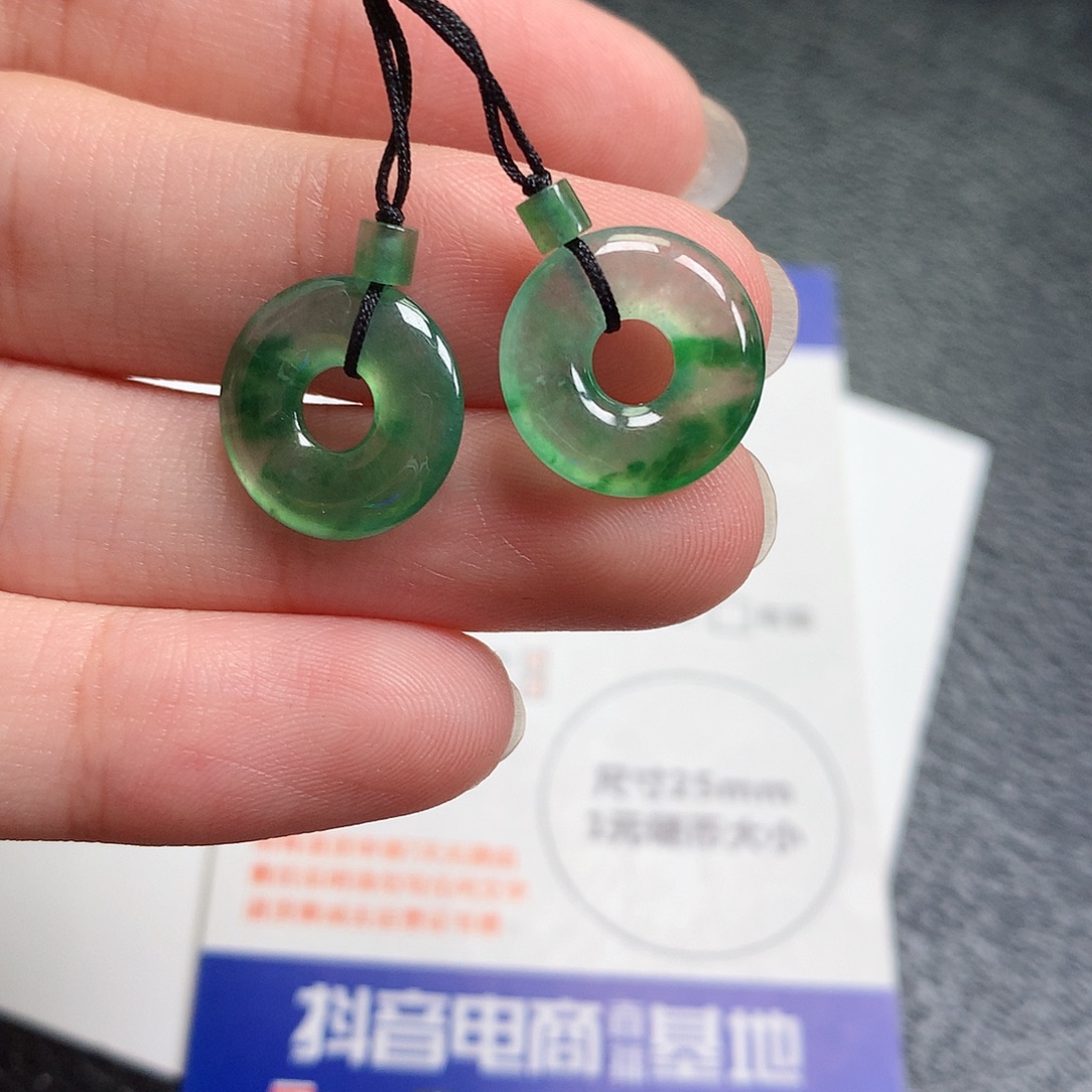 翡翠散珠缅甸天然A货翡翠冰种甜甜圈