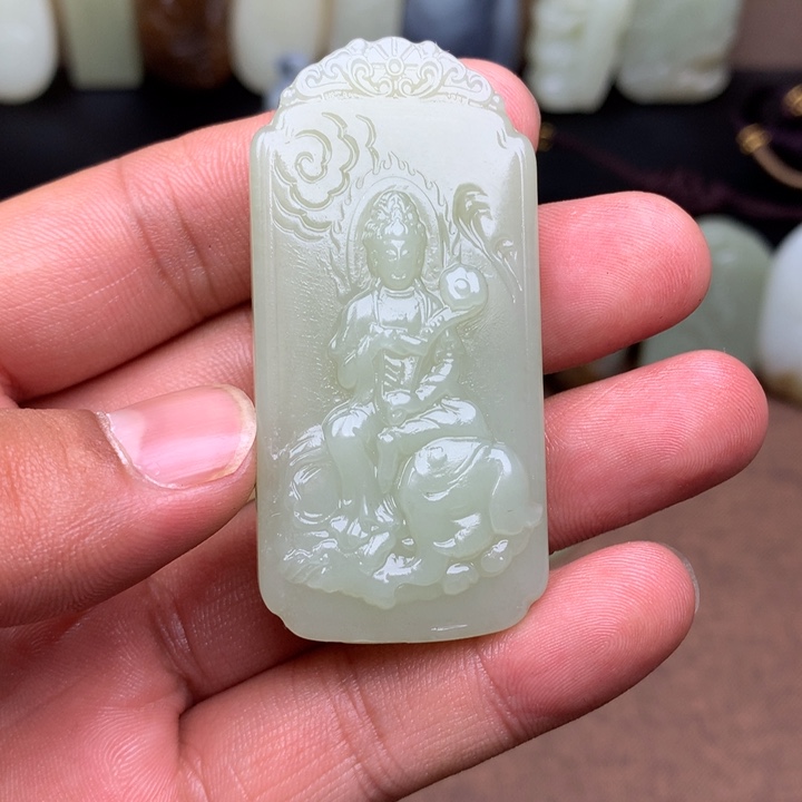 和田玉（糖玉）未镶嵌颈饰