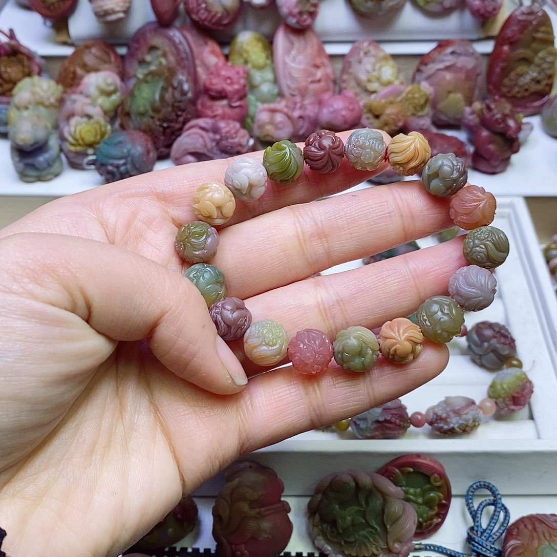 玛瑙/玉髓盐源玛瑙手链未镶嵌