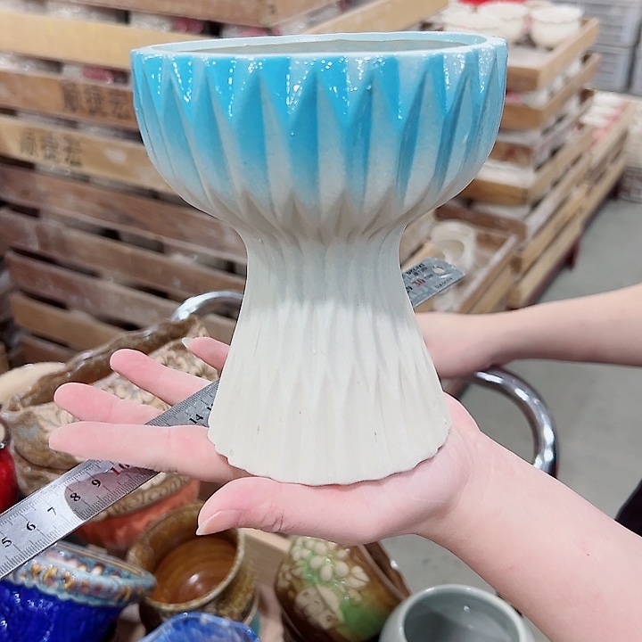 有孔.凑满10元发货多肉陶瓷花盆！