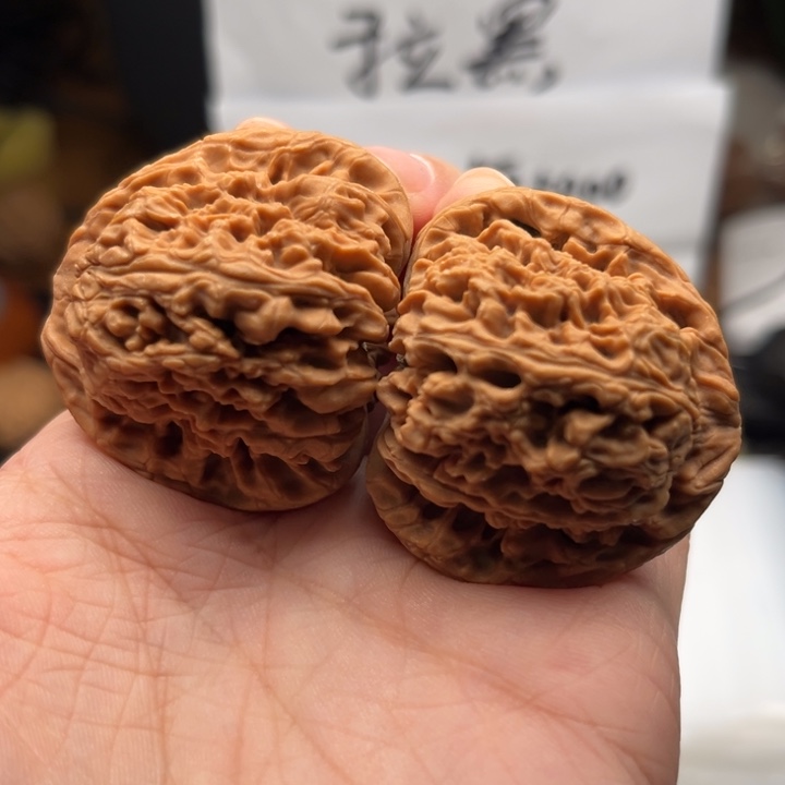 吊坠文玩核桃南疆41