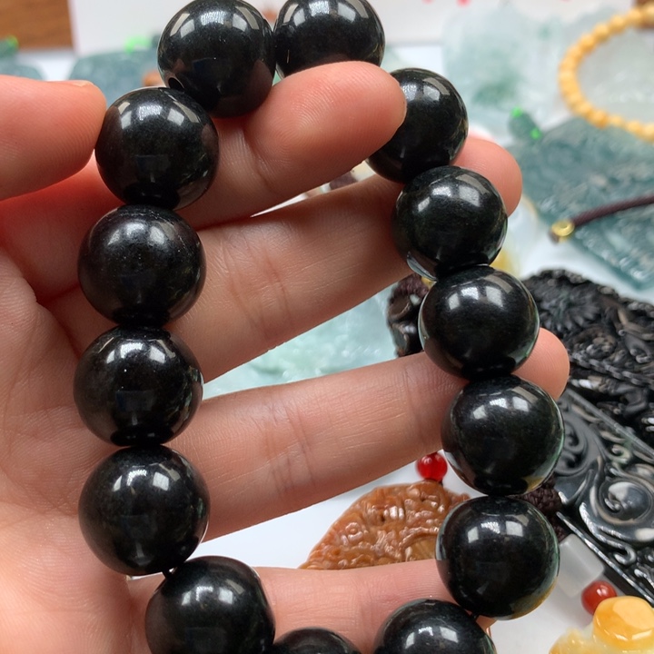 翡翠颈饰未镶嵌保真天然A货翡翠