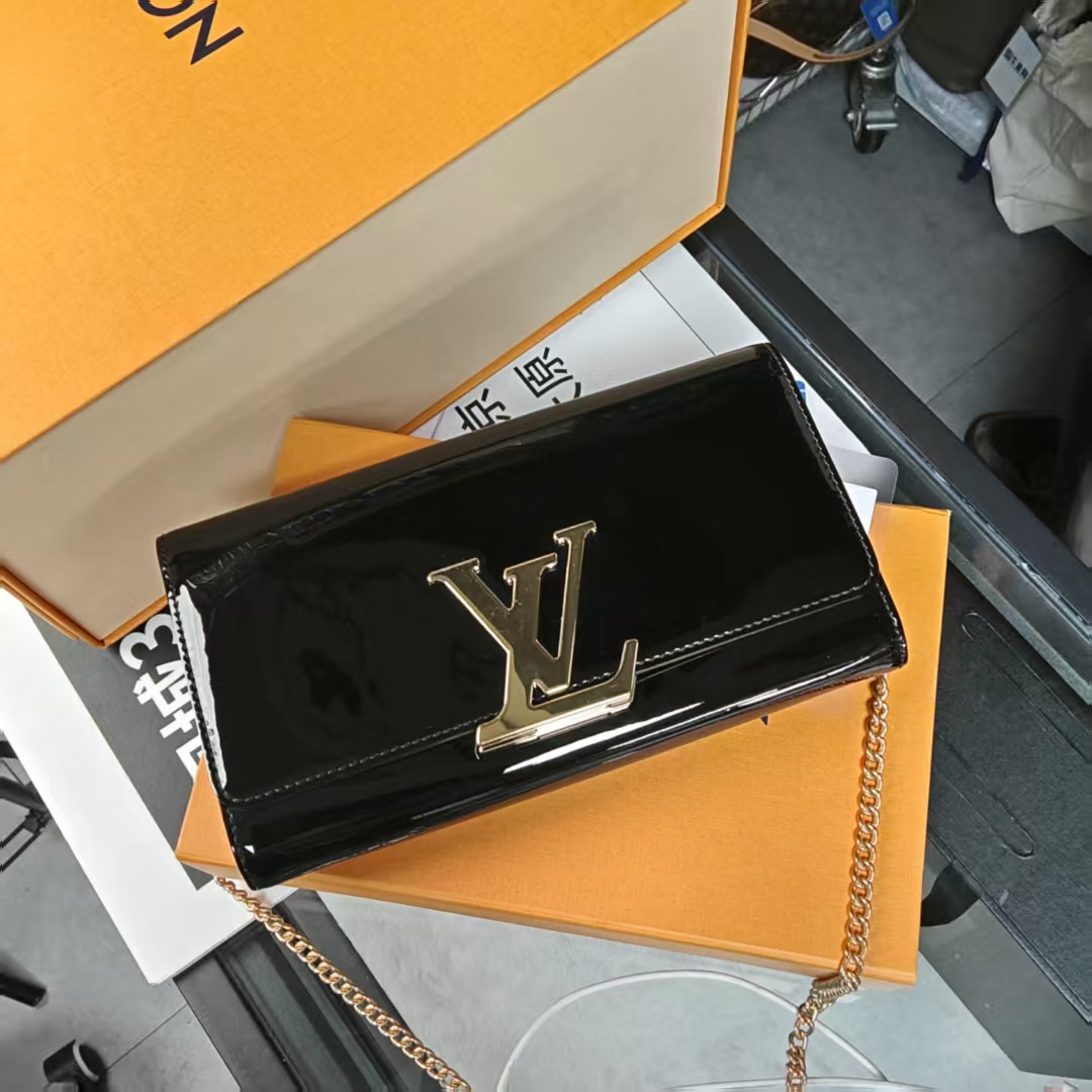 99新 LouisVuitton/路易威登 【安则专属】黑色漆皮钱包