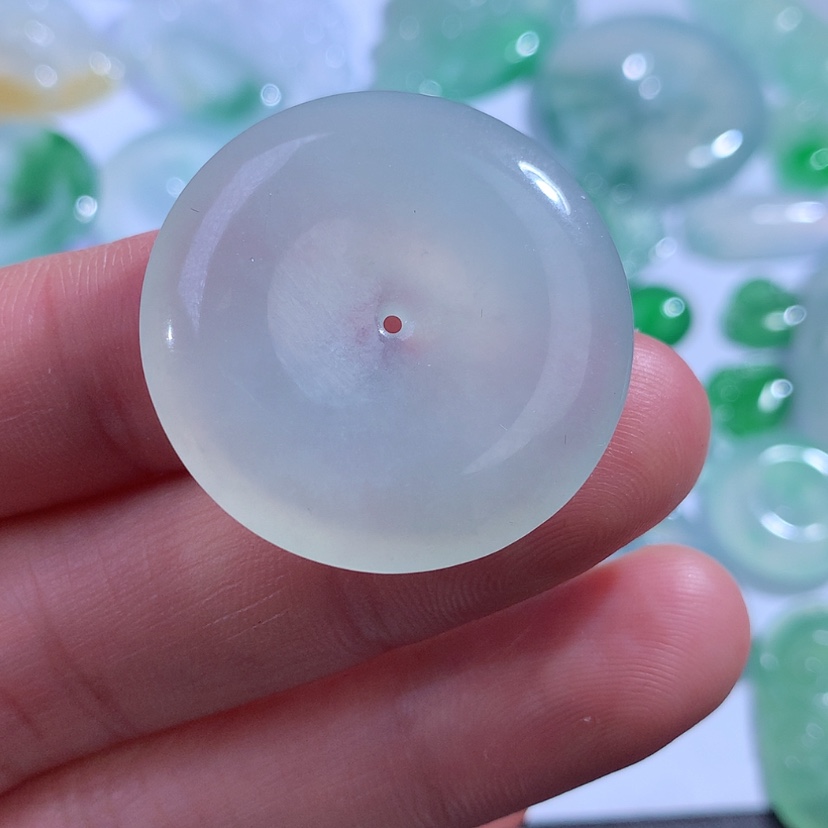 【闪购商品】翡翠颈饰未镶嵌缅甸A货翡翠