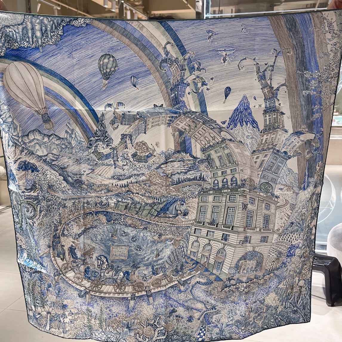 全新未使用 Hermes/爱马仕  90×90 丝巾