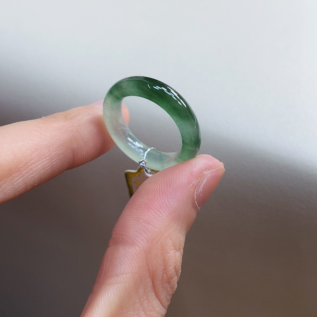 翡翠戒指未镶嵌13号