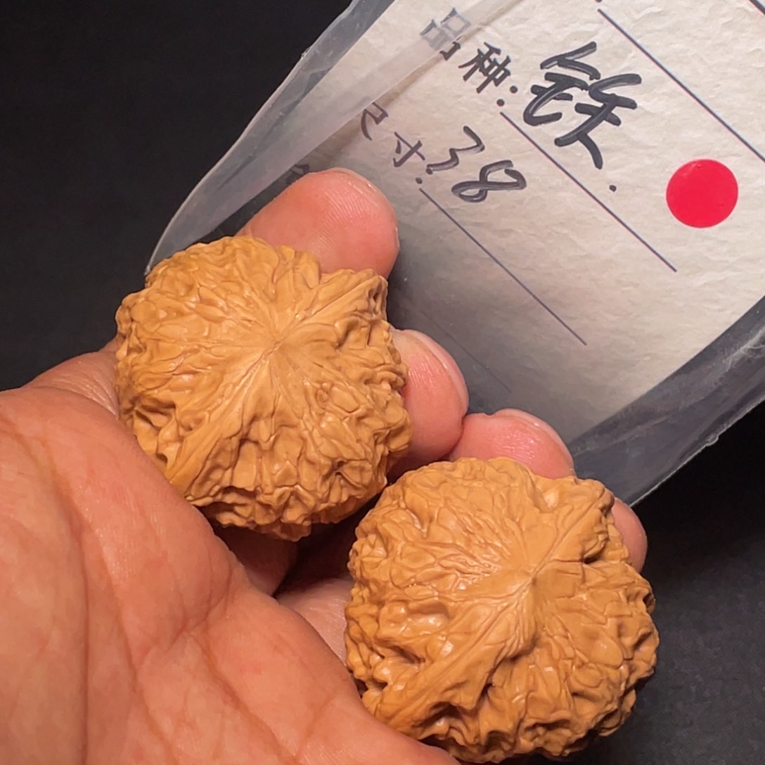 文玩核桃吊坠文玩核桃