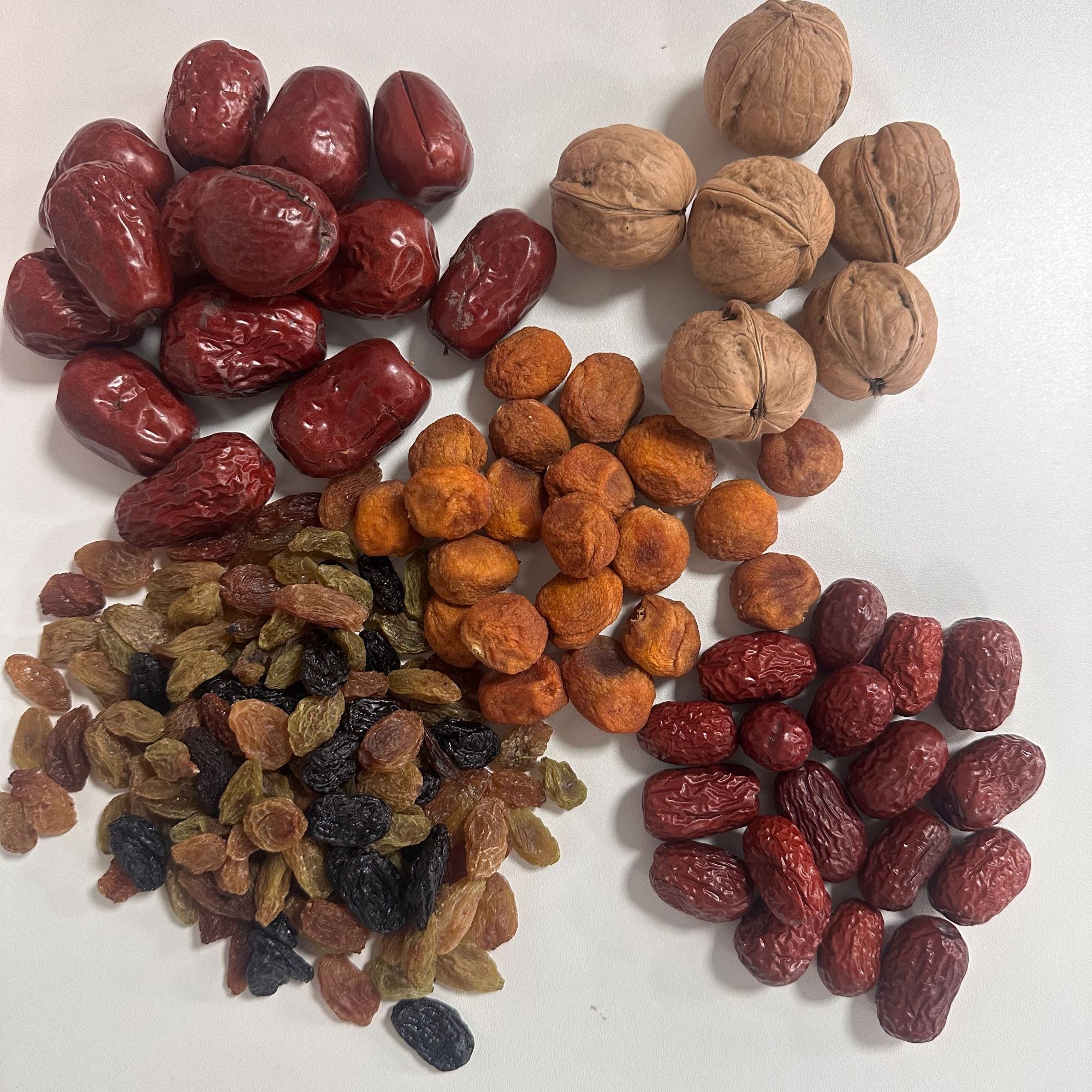 Z新疆干果大礼包核桃红枣葡萄干