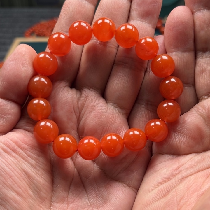 南红玛瑙手链未镶嵌