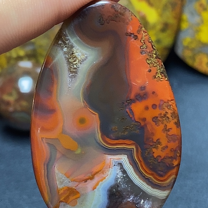 玛瑙/玉髓未镶嵌战国红