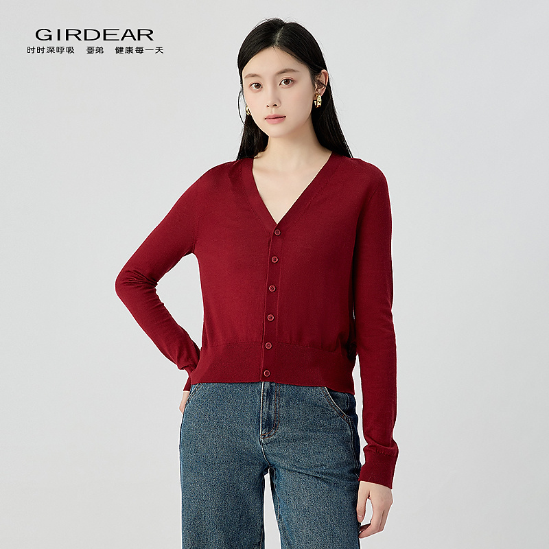 哥弟 品质女装新款简约百搭绵羊毛V领单排扣长袖针织开衫148012