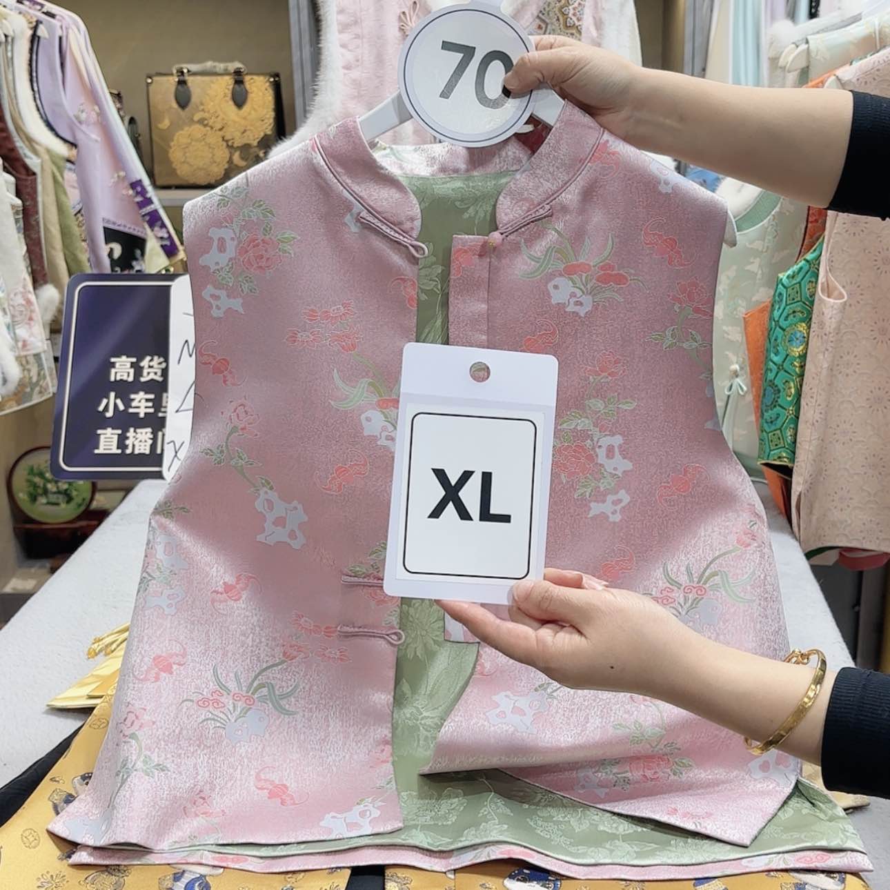 【闪购商品】瓷片R***璇非遗传承人的传承人