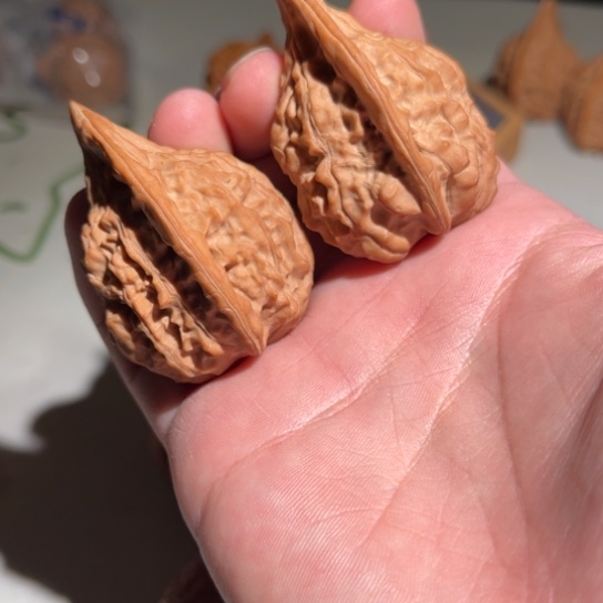 吊坠文玩核桃红樱枪