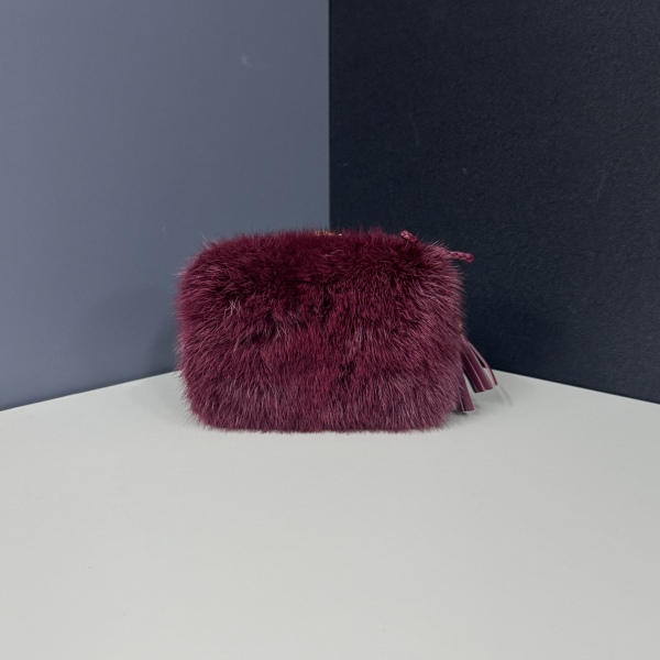 市场价15800/古驰/95新/C18378729566/包包