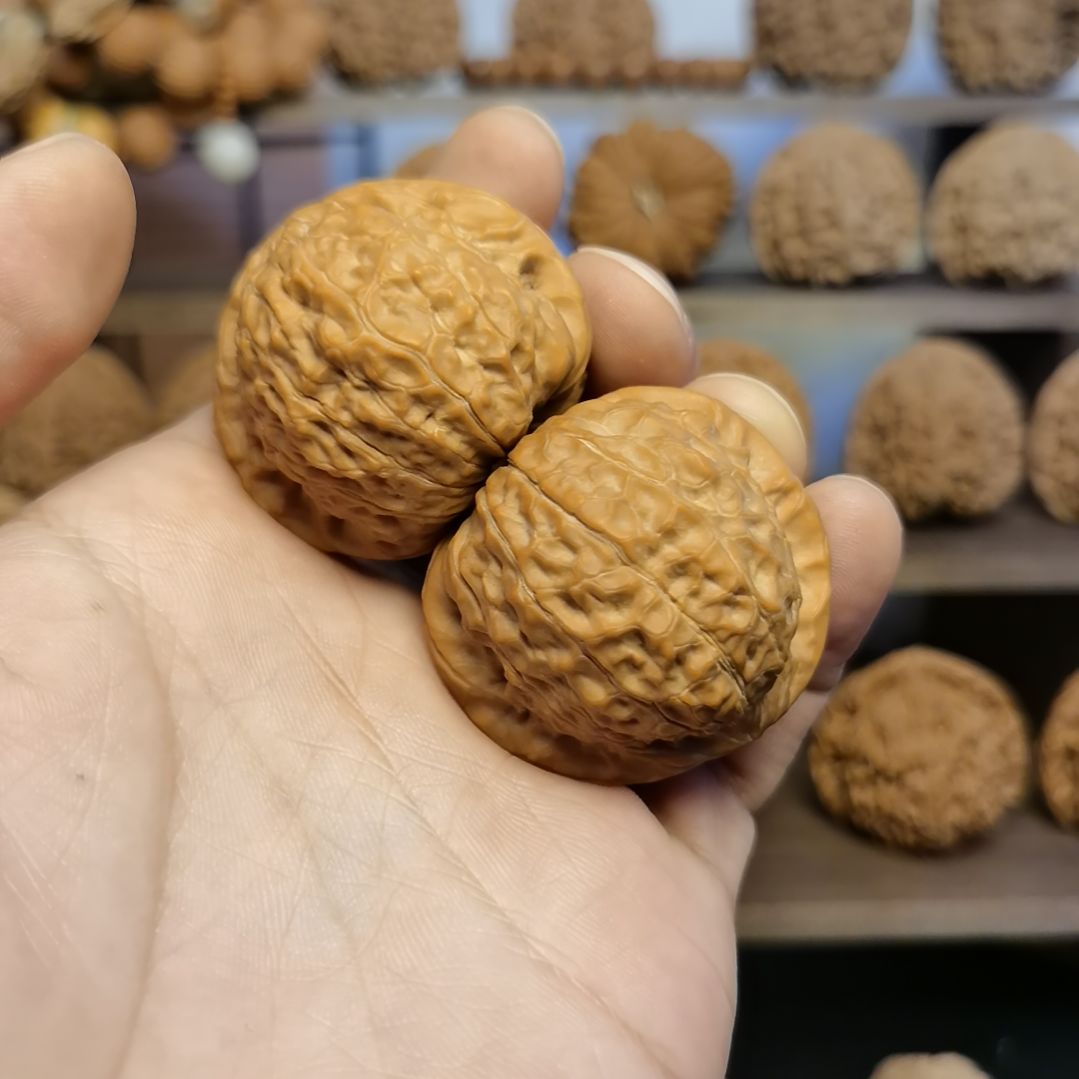 把件文玩核桃41全品三角南瓜墩