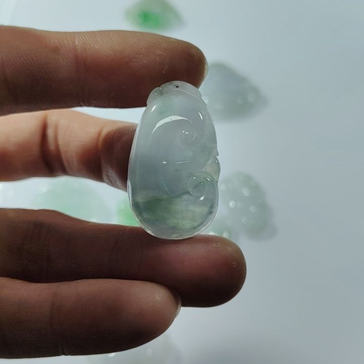 翡翠颈饰未镶嵌纯天然翡翠如意挂件