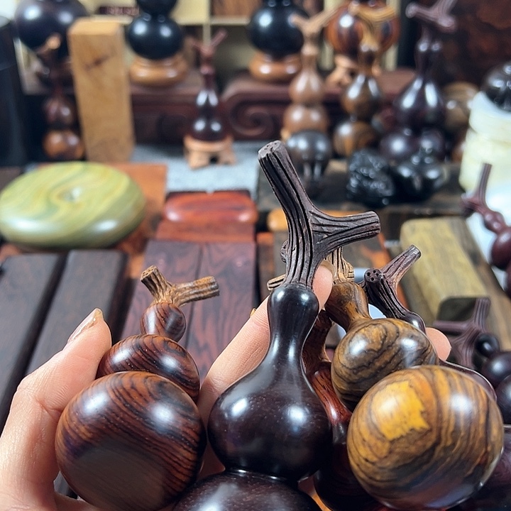 卢氏黑黄檀（大叶紫檀）八*后