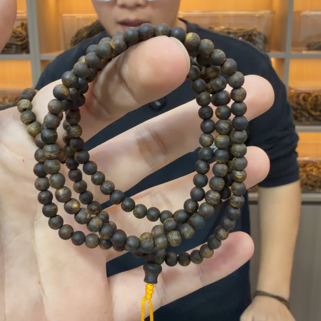 手串沉香圆珠多圈4mm全沉水