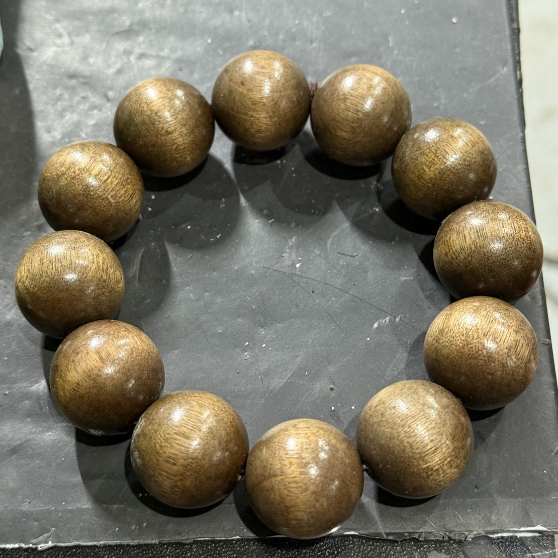H178 黑金金丝楠2.0cm手串