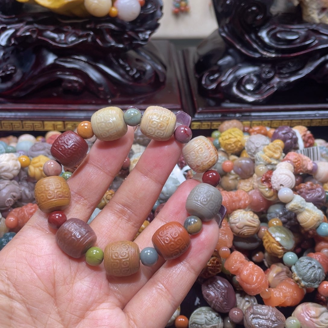 石英质玉手链未镶嵌