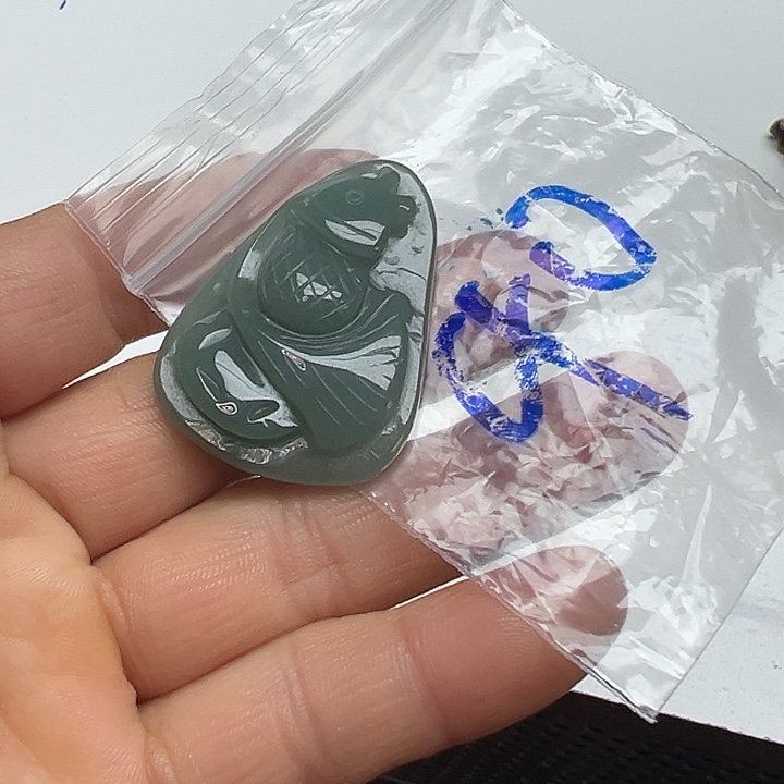 翡翠吊坠(不含链)未镶嵌阿*