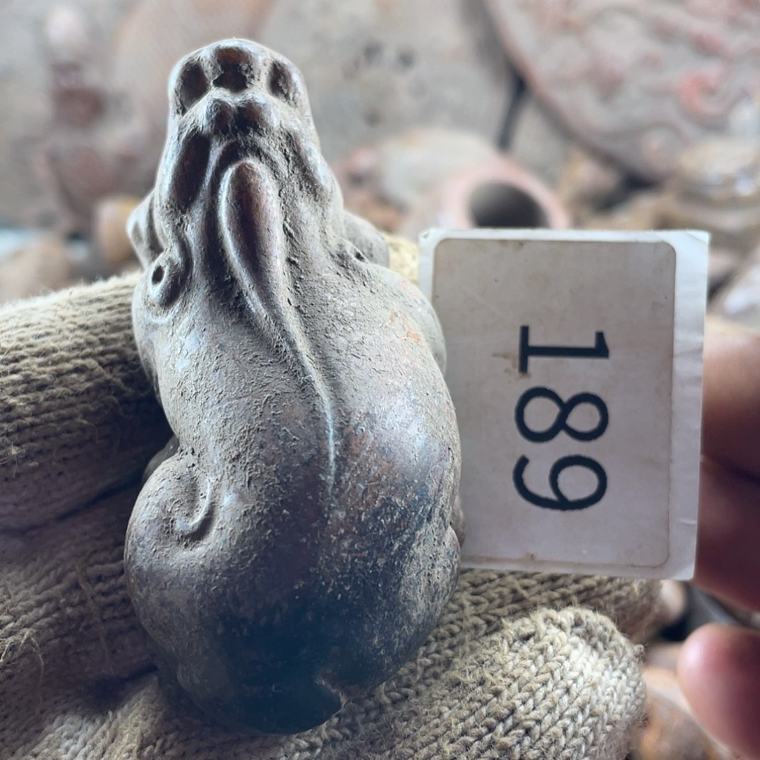 和田玉（糖玉）未镶嵌挂件