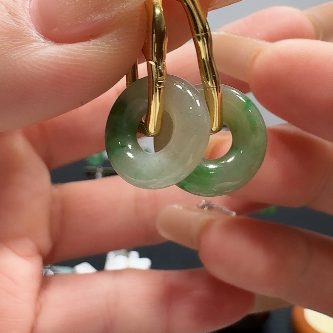 翡翠耳饰银S925镶嵌耳钉