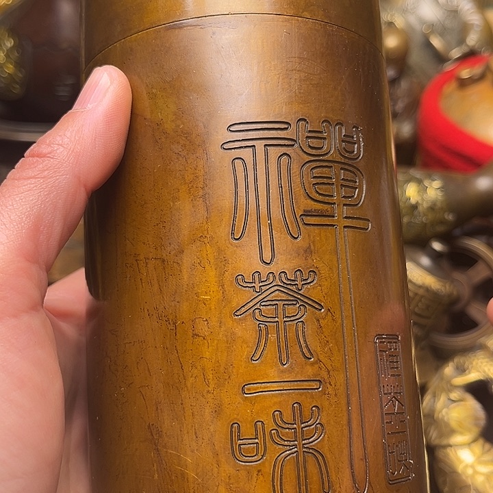 精美铜器批发档口