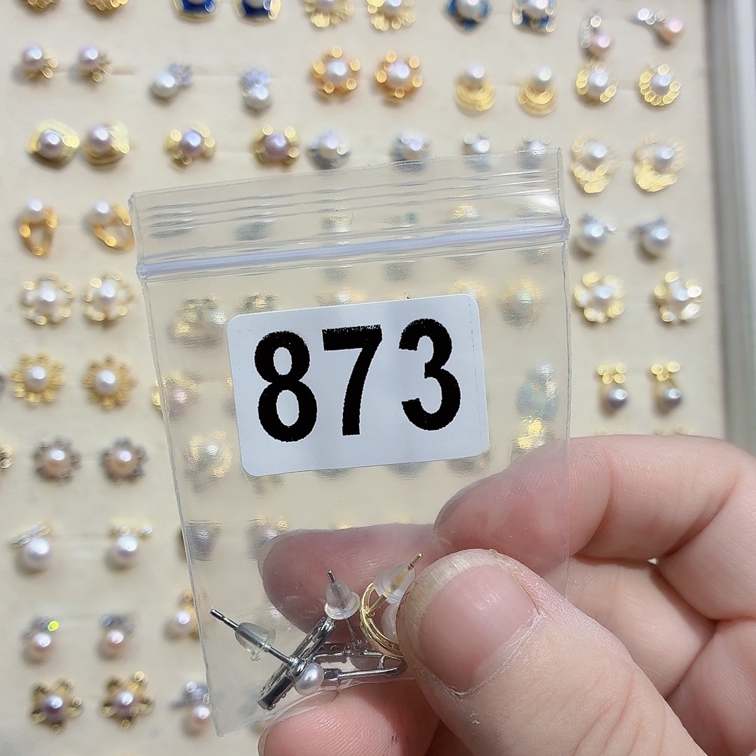 淡水珍珠耳饰合金