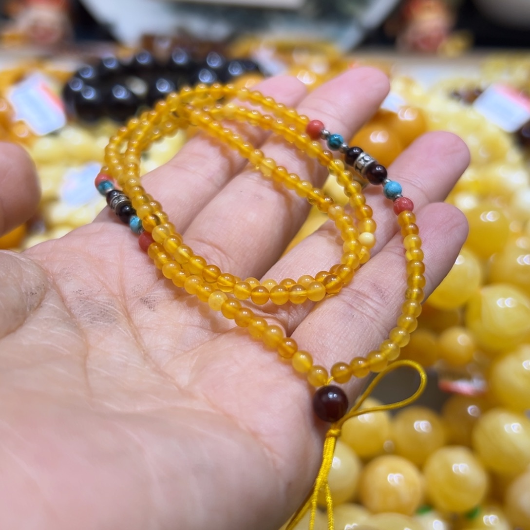 琥珀珠宝奇石未镶嵌