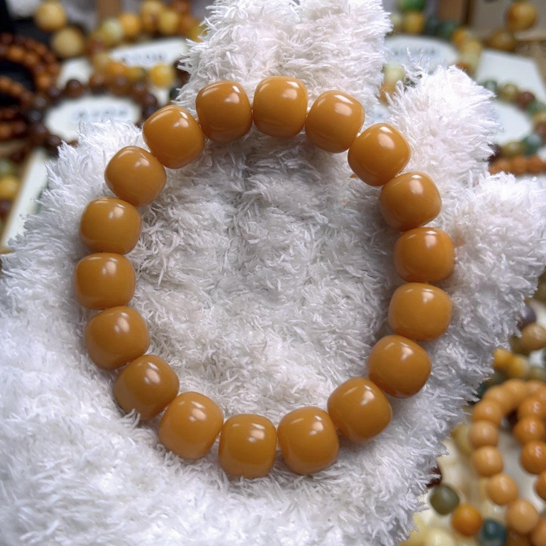 菩提根/象牙果手串落地果风化黄老料