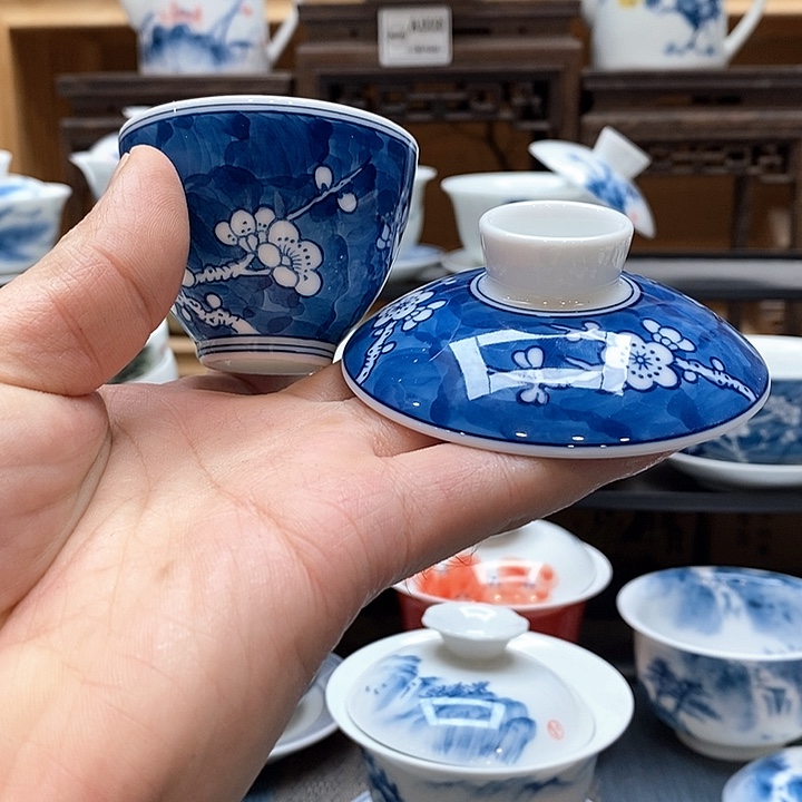 手绘微瑕冰梅盖子加杯1个