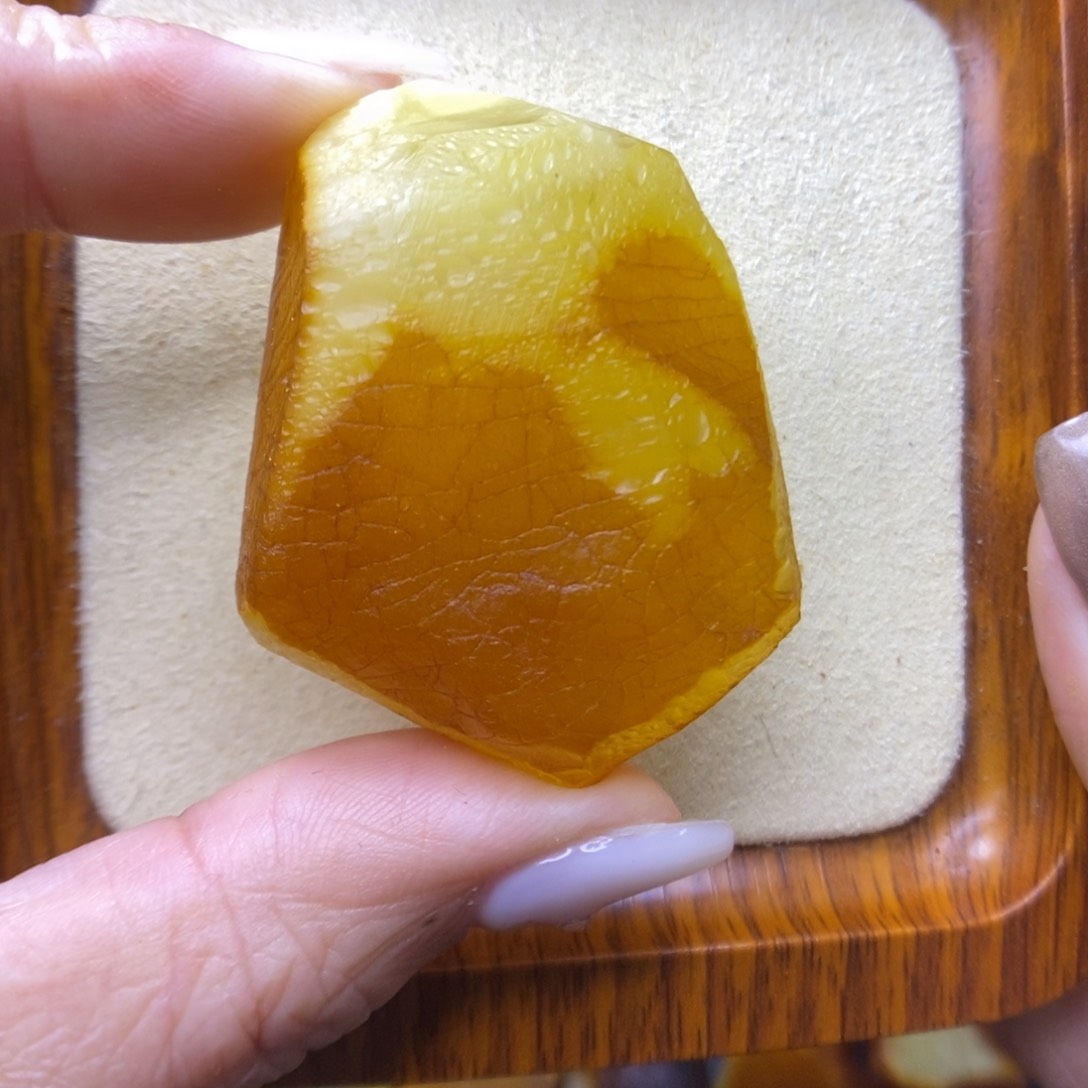 未镶嵌定制蜜蜡敏