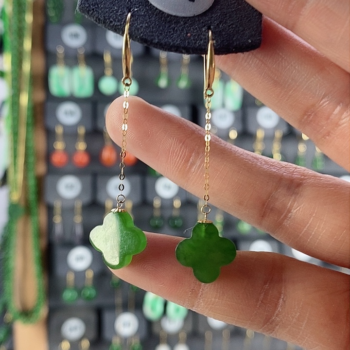 和田玉耳饰18K金镶嵌