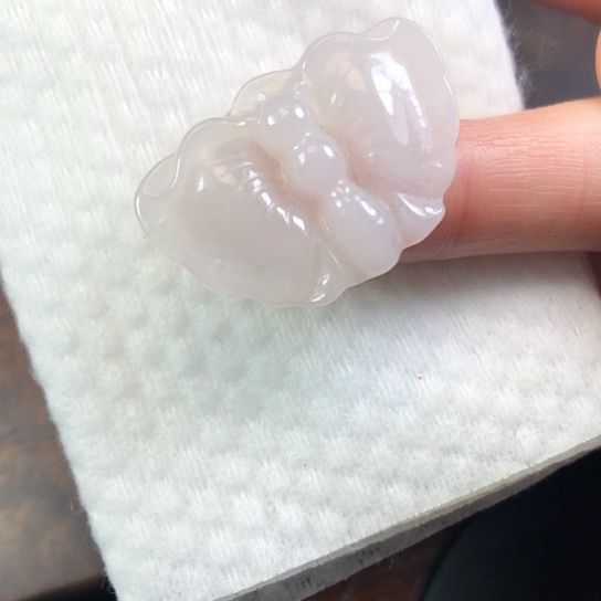 翡翠未镶嵌颈饰缅甸A货，每天下午1点半开播