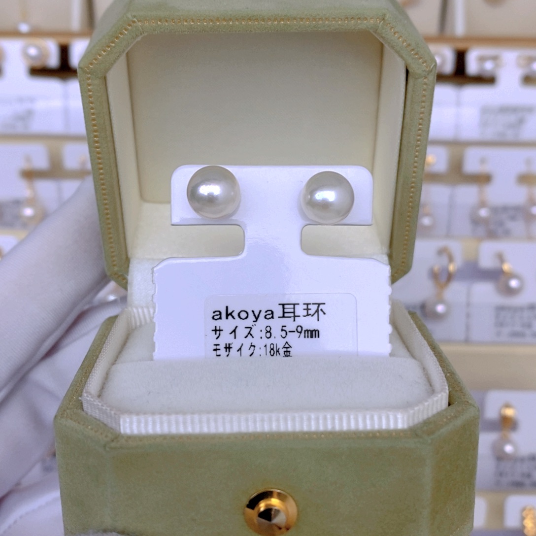 海水珍珠耳饰18K金镶嵌