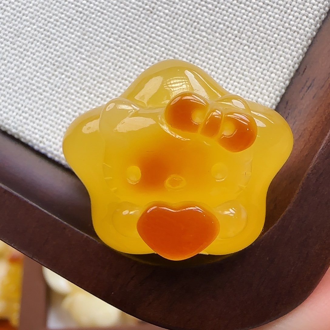 琥珀未镶嵌珠宝奇石蜜蜡