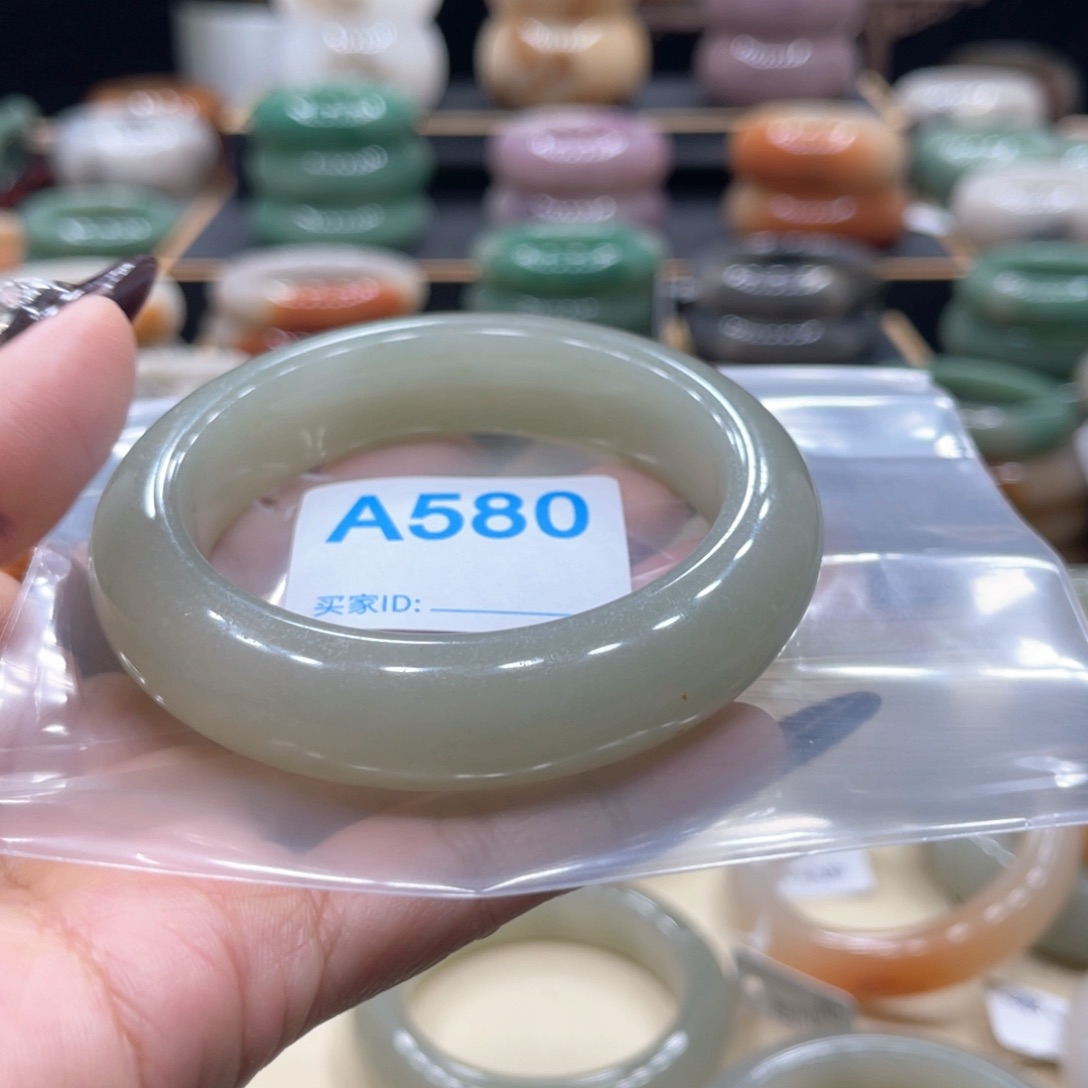 石英质玉手镯合金吾*！