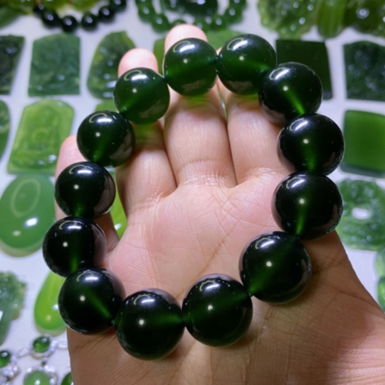 【闪购商品】蛇纹石玉手链未镶嵌G****?