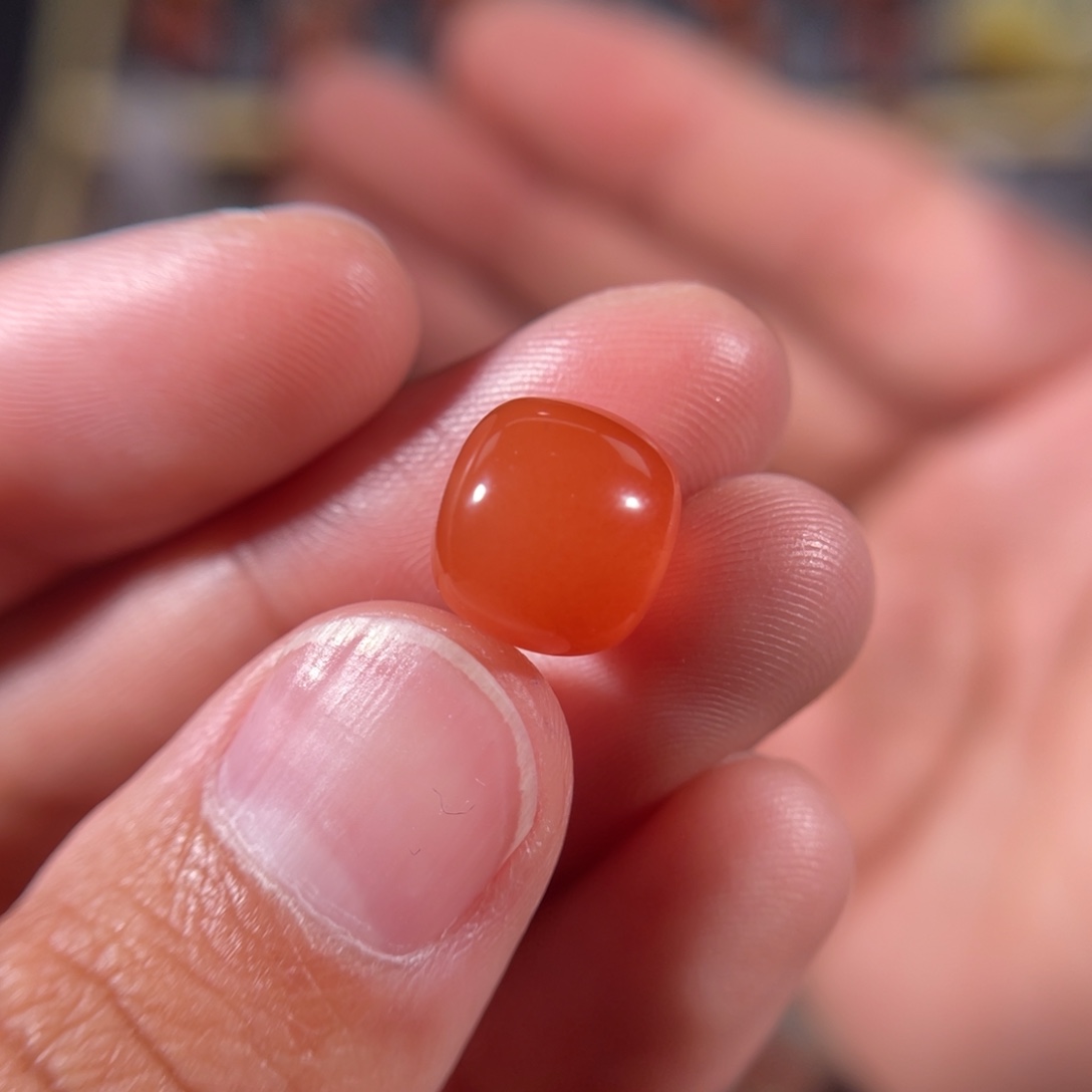 南红玛瑙滴水洞老型珠10.4未镶嵌