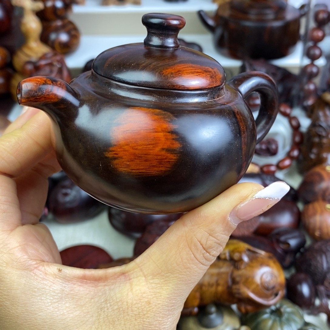 仁***湖木老红木手把壶摆件