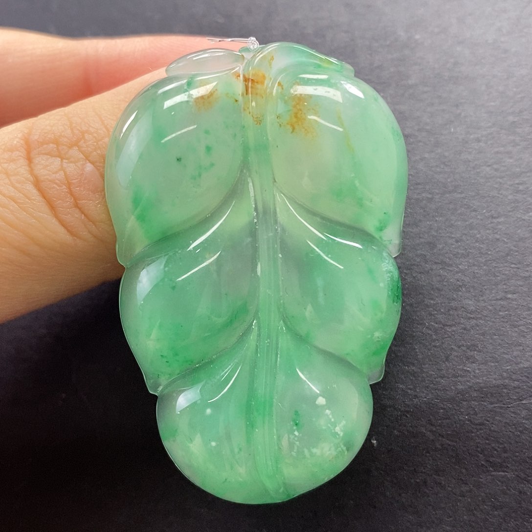 石英质玉颈饰未镶嵌